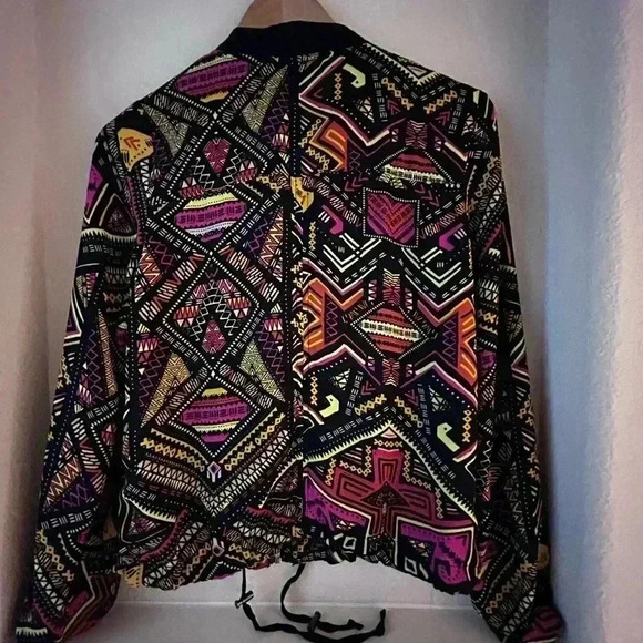 H&M Coachella Multi Colored Zip Up Light Jacket - Picture 3 of 5